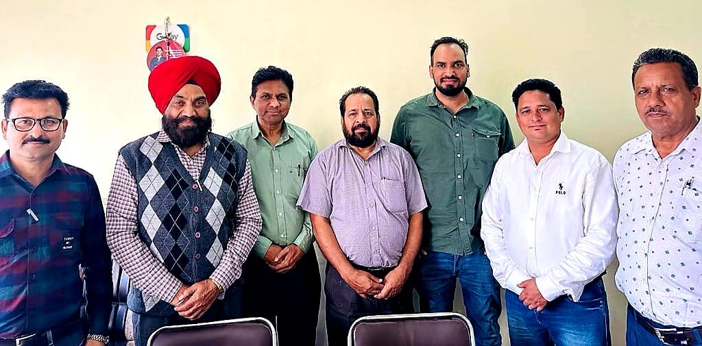 Baljinder Mann was elected as the President of Mahilpur Union of Progressive Writers.